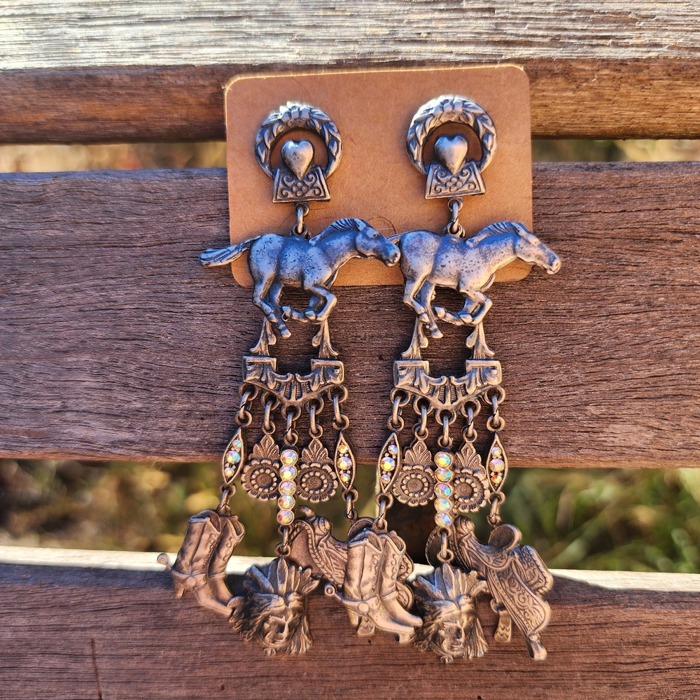 Western Horse Dangle Earrings - Banana Bob Silver